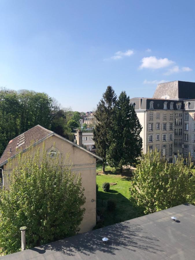 Appart Meuble 45M2 Calme Et Lumineux Au Continental Vittel Buitenkant foto